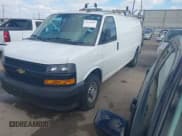 ✅ 2020 Chevrolet Express Cargo • VIN: 1GCWGBFG5L1271351 • Лот: 43626562. Опубликован ранее на IAAI с пробегом 128 005 миль. Бесплатный доступ к архиву аукционных продаж из США и подробный отчёт об истории автомобиля на DreamBid. Изображение 2.