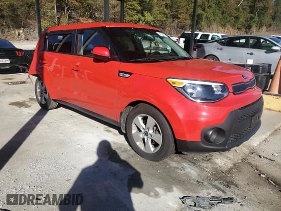 ✅ 2019 Kia Soul • VIN: KNDJN2A22K7651691 • Lot: 82594785. Wystawiony na Copart z przebiegiem 108 696 mil. Bezpłatny archiwum sprzedaży aukcyjnych z USA i szczegółowy raport historii pojazdu na DreamBid. Zdjęcie 4.