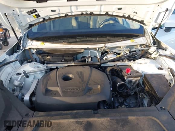 ✅ 2022 Volvo XC90 Momentum • VIN: YV4102CK1N1783874 • Лот: 43616340. Опубликован ранее на IAAI с пробегом 82 228 миль. Бесплатный доступ к архиву аукционных продаж из США и подробный отчёт об истории автомобиля на DreamBid. Изображение 10.