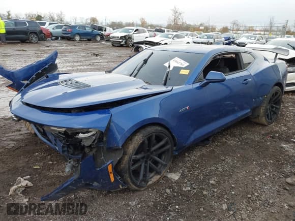 ✅ 2021 Chevrolet Camaro LT1 • VIN: 1G1FF1R79M0101759 • Lot: 43662703. Listed on IAAI with 83,220 mi. Free auction sales archive from the USA and detailed vehicle history report at DreamBid. Image 17.