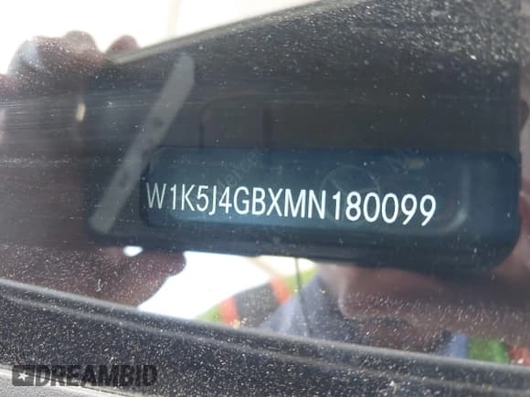 ✅ 2021 Mercedes-Benz CLA 250 • VIN: W1K5J4GBXMN180099 • Лот: 42200533. Опубликован ранее на IAAI с пробегом 47 594 миль. Бесплатный доступ к архиву аукционных продаж из США и подробный отчёт об истории автомобиля на DreamBid. Изображение 9.