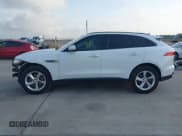✅ 2017 Jaguar F-Pace 35t Premium • VIN: SADCJ2BV1HA091773 • Lot: 42289518. Wystawiony na IAAI z przebiegiem 130 935 mil. Bezpłatny archiwum sprzedaży aukcyjnych z USA i szczegółowy raport historii pojazdu na DreamBid. Zdjęcie 14.