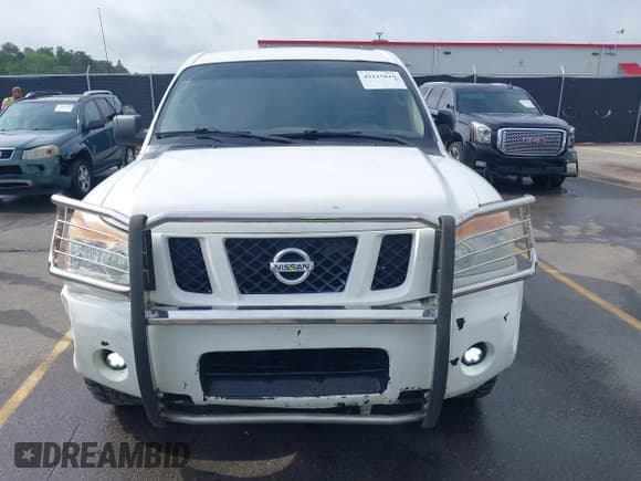 ✅ 2011 Nissan Titan S • VIN: 1N6AA0CJ7BN316696 • Lot: 42115819. Listed on IAAI with 247,063 mi. Free auction sales archive from the USA and detailed vehicle history report at DreamBid. Image 12.