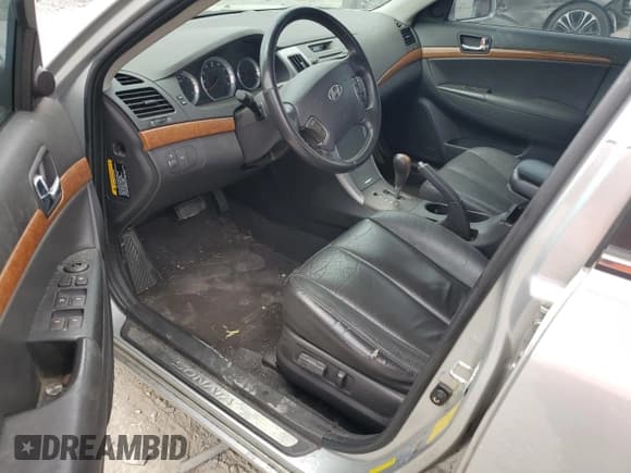 ✅ 2009 Hyundai Sonata Limited • VIN: 5NPEU46C49H487710 • Лот: 66954804. Опубликован ранее на Copart с пробегом Не указан. Бесплатный доступ к архиву аукционных продаж из США и подробный отчёт об истории автомобиля на DreamBid. Изображение 8.