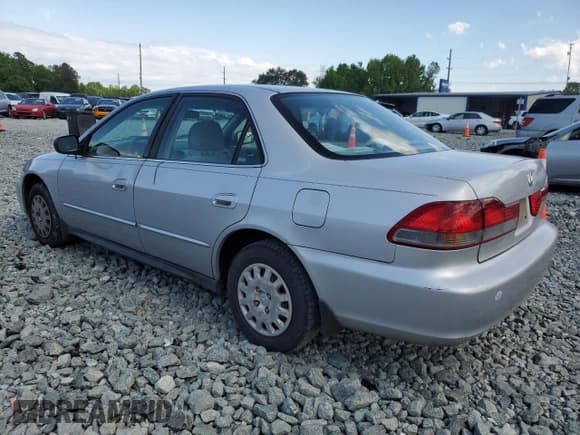 ✅ 2002 Honda Accord VP • VIN: 1HGCF86652A169564 • Lot: 55538115. Wystawiony na Copart z przebiegiem 266 287 mil. Bezpłatny archiwum sprzedaży aukcyjnych z USA i szczegółowy raport historii pojazdu na DreamBid. Zdjęcie 2.