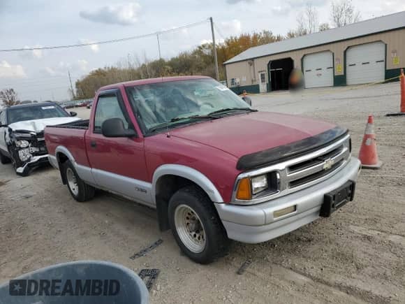 1995 Chevrolet S-10 с VIN 1GCCS1447S8105939, выставлен на аукционе Copart как лот 78418264 с пробегом 10 308 миль миль и Чистый • Clean title. История ставок и продаж доступна на DreamBid. Изображение 4.