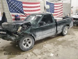✅ 2001 Chevrolet S-10 • VIN: 1GCCS145918253047 • Лот: 83699074. Опубликован ранее на Copart с пробегом Не указан. Бесплатный доступ к архиву аукционных продаж из США и подробный отчёт об истории автомобиля на DreamBid. Изображение 1.