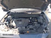 ✅ 2023 Mazda CX-5 S Carbon Edition • VIN: JM3KFBCM6P0252838 • Lot: 43248566. Wystawiony na IAAI z przebiegiem 37 599 mil. Bezpłatny archiwum sprzedaży aukcyjnych z USA i szczegółowy raport historii pojazdu na DreamBid. Zdjęcie 10.