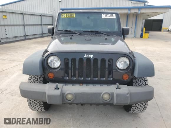 ✅ 2008 Jeep Wrangler Rubicon • VIN: 1J8GA64198L650305 • Лот: 70573535. Опубликован ранее на Copart с пробегом 218 738 миль. Бесплатный доступ к архиву аукционных продаж из США и подробный отчёт об истории автомобиля на DreamBid. Изображение 5.