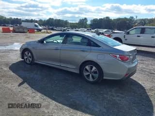 ✅ 2012 Hyundai Sonata Hybrid • VIN: KMHEC4A46CA062146 • Лот: 43448525. Опубликован ранее на IAAI с пробегом 184 686 миль. Бесплатный доступ к архиву аукционных продаж из США и подробный отчёт об истории автомобиля на DreamBid. Изображение 3.