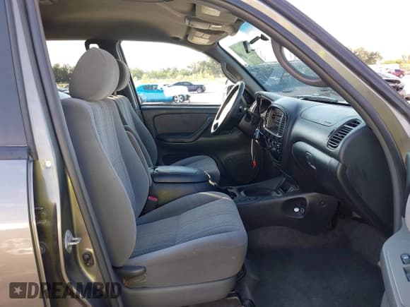 ✅ 2005 Toyota Tundra SR5 • VIN: 5TBET34105S486064 • Lot: 43339005. Listed on IAAI with 198,899 mi. Free auction sales archive from the USA and detailed vehicle history report at DreamBid. Image 5.