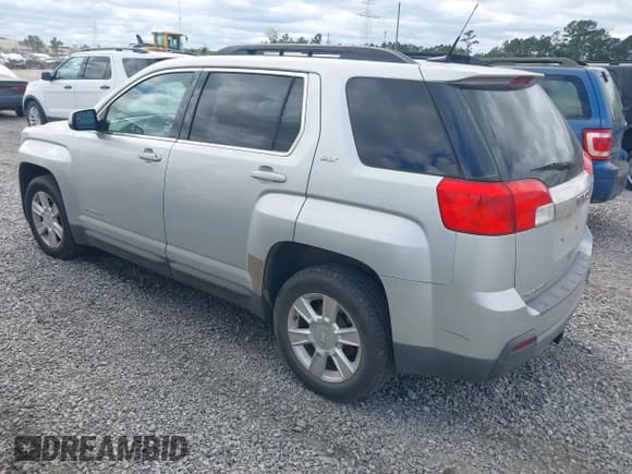 ✅ 2012 GMC Terrain SLT-1 • VIN: 2GKALUEK9C6383210 • Lot: 43549838. Wystawiony na IAAI z przebiegiem 194 500 mil. Bezpłatny archiwum sprzedaży aukcyjnych z USA i szczegółowy raport historii pojazdu na DreamBid. Zdjęcie 3.
