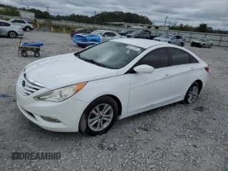 ✅ 2013 Hyundai Sonata GLS • VIN: 5NPEB4AC6DH778330 • Lot: 84374335. Listed on Copart with 93,260 mi. Free auction sales archive from the USA and detailed vehicle history report at DreamBid. Image 1.