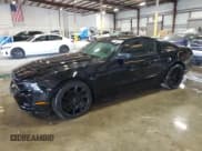 ✅ 2014 Ford Mustang V6 • VIN: 1ZVBP8AM4E5218034 • Lot: 92279635. Wystawiony na Copart z przebiegiem 158 691 mil. Bezpłatny archiwum sprzedaży aukcyjnych z USA i szczegółowy raport historii pojazdu na DreamBid. Zdjęcie 1.