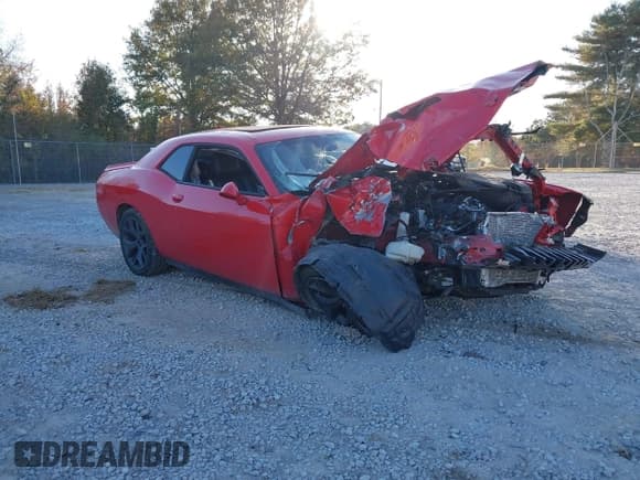 ✅ 2018 Dodge Challenger SXT • VIN: 2C3CDZAG5JH286849 • Лот: 43692226. Опубликован ранее на IAAI с пробегом 137 128 миль. Бесплатный доступ к архиву аукционных продаж из США и подробный отчёт об истории автомобиля на DreamBid. Изображение 1.