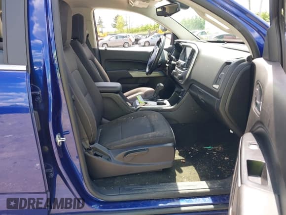 ✅ 2016 Chevrolet Colorado 4WD LT • VIN: 1GCGTCE34G1320047 • Lot: 42220317. Listed on IAAI with 61,897 mi. Free auction sales archive from the USA and detailed vehicle history report at DreamBid. Image 5.