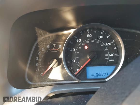 ✅ 2013 Toyota RAV4 XLE • VIN: JTMRFREVXD5026564 • Лот: 43689827. Опубликован ранее на IAAI с пробегом 168 297 миль. Бесплатный доступ к архиву аукционных продаж из США и подробный отчёт об истории автомобиля на DreamBid. Изображение 7.