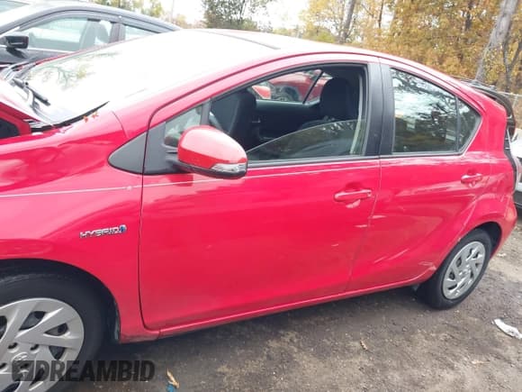 ✅ 2016 Toyota Prius One • VIN: JTDKDTB39G1132863 • Lot: 43562409. Listed on IAAI with Not provided. Free auction sales archive from the USA and detailed vehicle history report at DreamBid. Image 14.