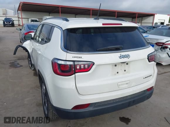 ✅ 2020 Jeep Compass Limited • VIN: 3C4NJCCB1LT114565 • Lot: 42516295. Listed on IAAI with 136,533 mi. Free auction sales archive from the USA and detailed vehicle history report at DreamBid. Image 3.