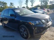 ✅ 2019 Nissan Pathfinder SV • VIN: 5N1DR2MM1KC634754 • Lot: 43355314. Wystawiony na IAAI z przebiegiem 98 999 mil. Bezpłatny archiwum sprzedaży aukcyjnych z USA i szczegółowy raport historii pojazdu na DreamBid. Zdjęcie 13.