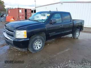 2011 Chevrolet Silverado 1500 LS с VIN 3GCPKREAXBG370367, выставлен на аукционе IAAI как лот 40953312 с пробегом 103 787 миль миль и . История ставок и продаж доступна на DreamBid. Изображение 2.