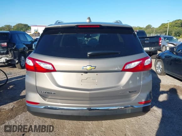 ✅ 2018 Chevrolet Equinox Premier • VIN: 3GNAXVEV0JL117543 • Lot: 43589922. Wystawiony na IAAI z przebiegiem 52 915 mil. Bezpłatny archiwum sprzedaży aukcyjnych z USA i szczegółowy raport historii pojazdu na DreamBid. Zdjęcie 16.