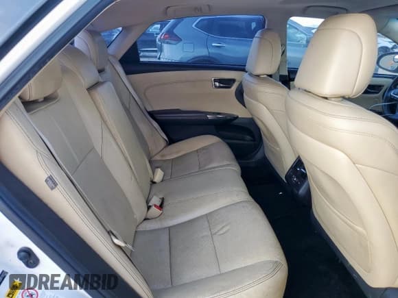 ✅ 2015 Toyota Avalon Limited • VIN: 4T1BK1EB8FU183230 • Лот: 81284605. Опубликован ранее на Copart с пробегом Не указан. Бесплатный доступ к архиву аукционных продаж из США и подробный отчёт об истории автомобиля на DreamBid. Изображение 10.