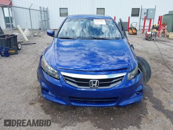 ✅ 2011 Honda Accord EX-L • VIN: 1HGCS2B87BA004633 • Лот: 40138483. Опубликован ранее на IAAI с пробегом 89 596 миль. Бесплатный доступ к архиву аукционных продаж из США и подробный отчёт об истории автомобиля на DreamBid. Изображение 12.