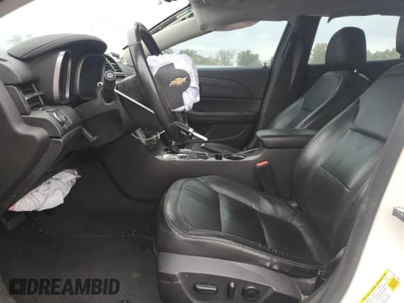 ✅ 2014 Chevrolet Malibu LT • VIN: 1G11E5SL4EF119953 • Lot: 87435085. Wystawiony na Copart z przebiegiem 304 460 mil mil. Skorzystaj z bezpłatnego archiwum sprzedaży aukcyjnych z USA i zobacz szczegółowy raport historii pojazdu na DreamBid. Zdjęcie 7.