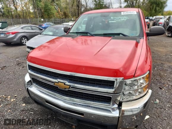 ✅ 2008 Chevrolet Silverado 2500HD Work Truck • VIN: 1GCHK29K98E154136 • Лот: 85484845. Опубликован ранее на Copart с пробегом 120 348 миль. Бесплатный доступ к архиву аукционных продаж из США и подробный отчёт об истории автомобиля на DreamBid. Изображение 5.
