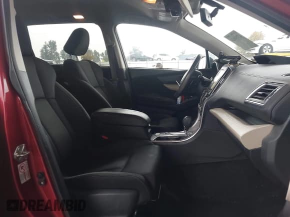 ✅ 2019 Subaru Ascent Premium • VIN: 4S4WMAFD0K3445382 • Lot: 43750624. Listed on IAAI with 196,617 mi. Free auction sales archive from the USA and detailed vehicle history report at DreamBid. Image 5.