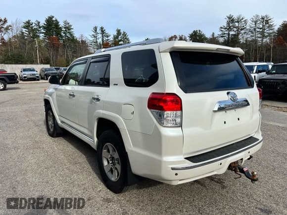 ✅ 2013 Toyota 4Runner SR5 • VIN: JTEBU5JR3D5130804 • Lot: 92353055. Wystawiony na Copart z przebiegiem 238 501 mil. Bezpłatny archiwum sprzedaży aukcyjnych z USA i szczegółowy raport historii pojazdu na DreamBid. Zdjęcie 3.