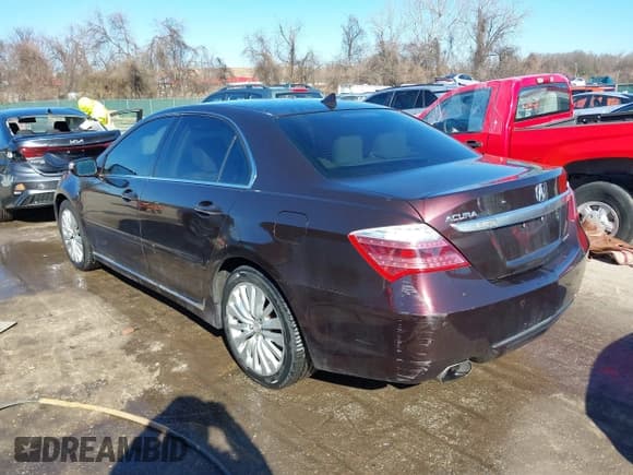 ✅ 2011 Acura RL Technology • VIN: JH4KB2F62BC000463 • Lot: 41573978. Listed on IAAI with 172,755 mi. Free auction sales archive from the USA and detailed vehicle history report at DreamBid. Image 3.