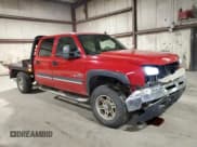 ✅ 2006 Chevrolet Silverado 2500HD LT3 • VIN: 1GCHK23D36F153968 • Лот: 90945235. Опубликован ранее на Copart с пробегом 231 114 миль. Бесплатный доступ к архиву аукционных продаж из США и подробный отчёт об истории автомобиля на DreamBid. Изображение 4.
