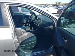 2012 Hyundai Tucson GLS with VIN KM8JU3AC9CU482947, listed as a IAAI auction lot 43502574 with 170,920 mi miles and . Bid and sale history available at DreamBid. Image 5.