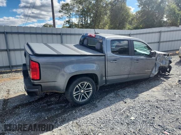 ✅ 2021 Chevrolet Colorado 2WD Work Truck • VIN: 1GCGSBEN3M1212271 • Lot: 90314405. Wystawiony na Copart z przebiegiem 56 608 mil. Bezpłatny archiwum sprzedaży aukcyjnych z USA i szczegółowy raport historii pojazdu na DreamBid. Zdjęcie 3.