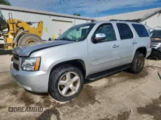 2012 Chevrolet Tahoe LT с VIN 1GNSKBE01CR170785, выставлен на аукционе Copart как лот 70306175 с пробегом 212 244 миль миль и Списание • Salvage title. История ставок и продаж доступна на DreamBid. Изображение 1.