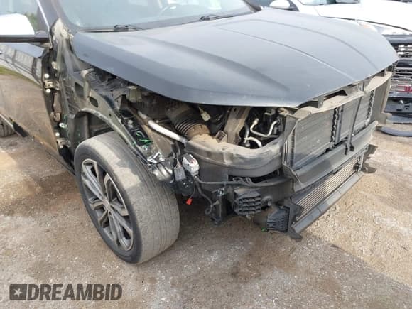 ✅ 2020 GMC Terrain Denali • VIN: 3GKALSEX3LL286547 • Lot: 43173219. Wystawiony na IAAI z przebiegiem 62 466 mil. Bezpłatny archiwum sprzedaży aukcyjnych z USA i szczegółowy raport historii pojazdu na DreamBid. Zdjęcie 6.