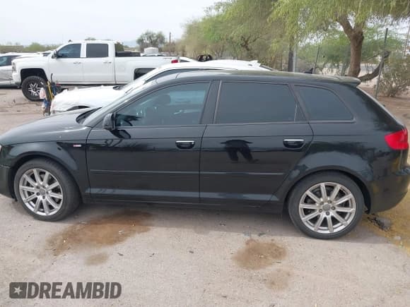 ✅ 2011 Audi A3 Premium Plus • VIN: WAUMFAFM4BA163177 • Лот: 42375034. Опубликован ранее на IAAI с пробегом 96 430 миль. Бесплатный доступ к архиву аукционных продаж из США и подробный отчёт об истории автомобиля на DreamBid. Изображение 14.