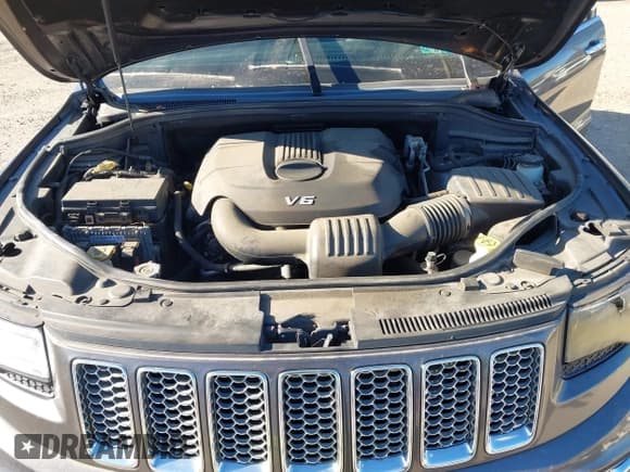 ✅ 2014 Jeep Grand Cherokee Summit • VIN: 1C4RJFJG3EC450430 • Lot: 43644134. Listed on IAAI with 156,670 mi. Free auction sales archive from the USA and detailed vehicle history report at DreamBid. Image 10.