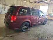 ✅ 2018 Dodge Grand Caravan SE • VIN: 2C4RDGBG3JR151761 • Lot: 92356095. Listed on Copart with 69,351 mi. Free auction sales archive from the USA and detailed vehicle history report at DreamBid. Image 3.