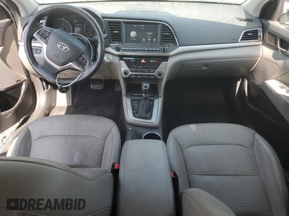 ✅ 2017 Hyundai Elantra SE • VIN: 5NPD84LF5HH068391 • Lot: 80611545. Listed on Copart with 121,209 mi. Free auction sales archive from the USA and detailed vehicle history report at DreamBid. Image 8.