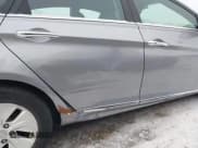 ✅ 2014 Hyundai Sonata Limited • VIN: KMHEC4A4XEA117023 • Lot: 41299461. Wystawiony na IAAI z przebiegiem 154 822 mil. Bezpłatny archiwum sprzedaży aukcyjnych z USA i szczegółowy raport historii pojazdu na DreamBid. Zdjęcie 6.