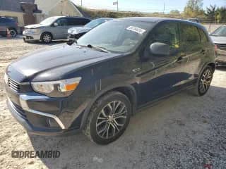 2017 Mitsubishi Outlander ES with VIN JA4AR3AU1HZ006811, listed as a Copart auction lot 84784635 with 181,672 mi miles and Clean title. Bid and sale history available at DreamBid. Image 1.
