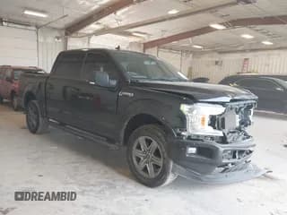 ✅ 2019 Ford F-150 XL • VIN: 1FTEW1EP2KKF25519 • Lot: 43104514. Wystawiony na IAAI z przebiegiem 143 806 mil. Bezpłatny archiwum sprzedaży aukcyjnych z USA i szczegółowy raport historii pojazdu na DreamBid. Zdjęcie 1.