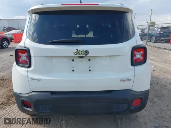 ✅ 2017 Jeep Renegade Latitude • VIN: ZACCJABB6HPE80971 • Лот: 43391377. Опубликован ранее на IAAI с пробегом 140 903 миль. Бесплатный доступ к архиву аукционных продаж из США и подробный отчёт об истории автомобиля на DreamBid. Изображение 16.