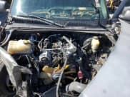 ✅ 2000 Chevrolet Silverado 1500 • VIN: 2GCEC19W4Y1391275 • Лот: 92792825. Опубликован ранее на Copart с пробегом 110 262 миль. Бесплатный доступ к архиву аукционных продаж из США и подробный отчёт об истории автомобиля на DreamBid. Изображение 11.