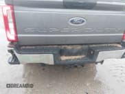 ✅ 2024 Ford F-250 XL • VIN: 1FT7W2BT2REE01002 • Lot: 43105733. Wystawiony na IAAI z przebiegiem 62 496 mil. Bezpłatny archiwum sprzedaży aukcyjnych z USA i szczegółowy raport historii pojazdu na DreamBid. Zdjęcie 6.