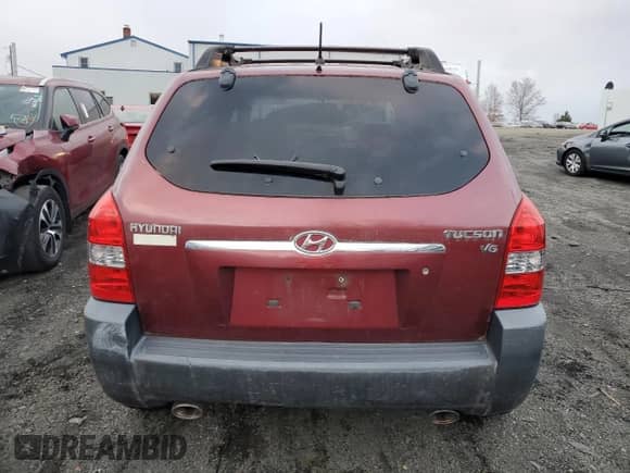 2008 Hyundai Tucson SE z VIN KM8JN12D98U760939, wystawiony jako Copart lot #82564264 z przebiegiem 227 251 mil mil oraz Czysty tytuł • Clean title. Historia ofert i sprzedaży dostępna na DreamBid. Obrazek 6.
