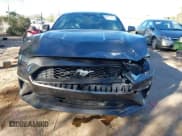 ✅ 2019 Ford Mustang EcoBoost • VIN: 1FA6P8TH3K5203479 • Lot: 43652014. Wystawiony na IAAI z przebiegiem 70 857 mil. Bezpłatny archiwum sprzedaży aukcyjnych z USA i szczegółowy raport historii pojazdu na DreamBid. Zdjęcie 12.